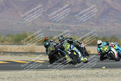 media/Dec-08-2024-CVMA (Sun) [[267e5a7075]]/Race 4-Amateur Supersport Middleweight/